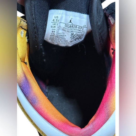 Nike Air Jordan 1 Mid SE "Wear Away" sneakers Size 4.5 Youth Authentic - Picture 8 of 12